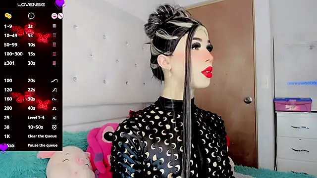 New Doll online show from 01/31/25, 07:08