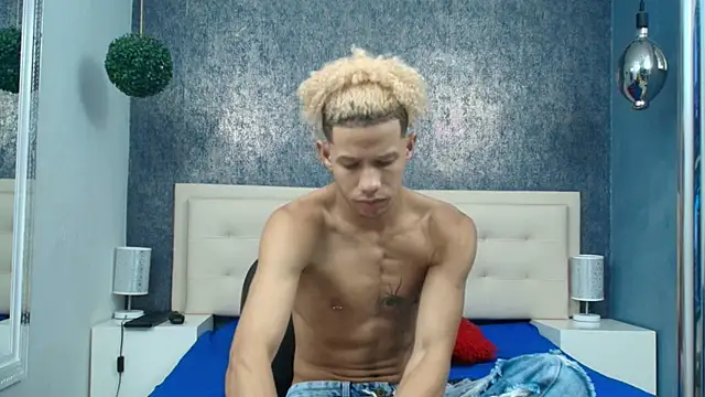 Erick Zhimerman online show from 02/25/26, 03:49