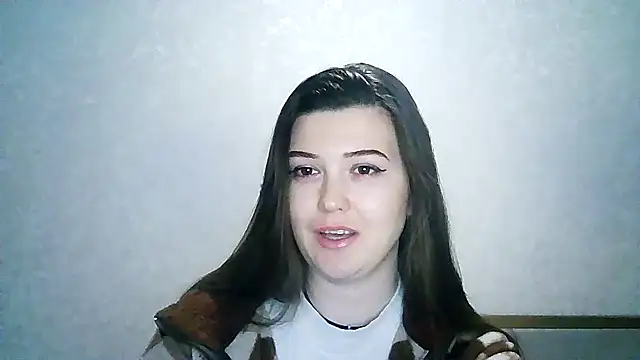 Snapshot of SeductiveTati chatting on 12/11/24, 11:21 SeductiveTati online show from 12/11/24, 11:21