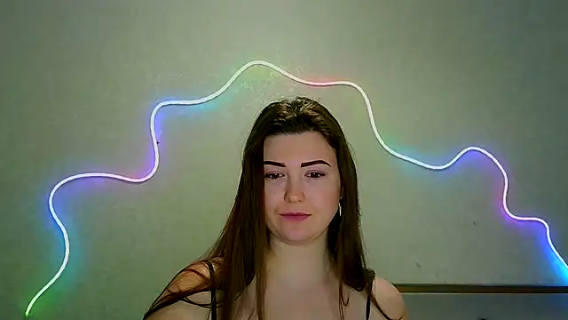 Snapshot of SeductiveTati chatting on 10/03/25, 08:17 SeductiveTati online show from 10/03/25, 08:17