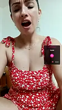 Snapshot of Loly_Horny chatting on 07/11/26, 02:25 Loly Horny online show from 07/11/26, 02:25
