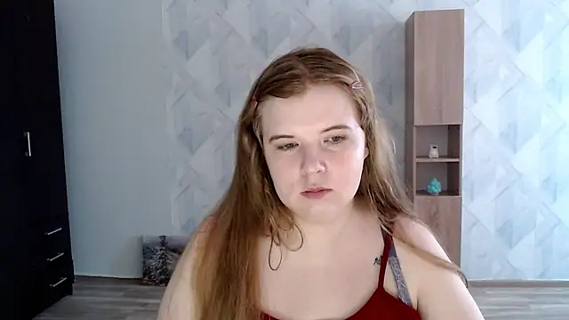 Snapshot of Melina_Hot9 chatting on 09/22/25, 07:54 Melina Hot9 online show from 09/22/25, 07:54