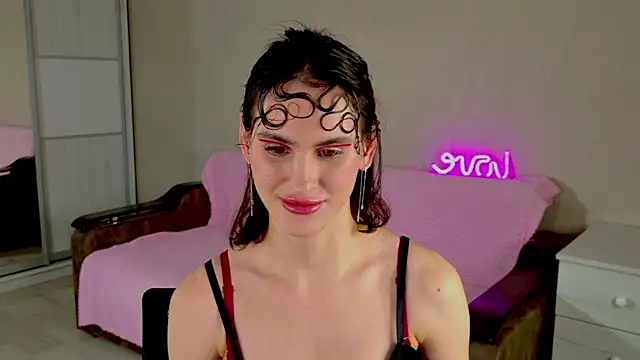 Snapshot of FridaCure chatting on 02/22/25, 09:26 FridaCure online show from 02/22/25, 09:26