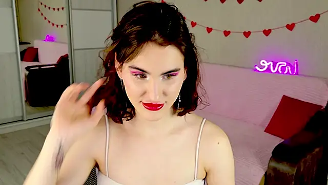 Snapshot of FridaCure chatting on 03/16/25, 07:17 FridaCure online show from 03/16/25, 07:17