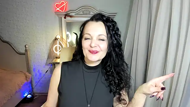 WitchBlueRose online show from 12/18/24, 06:25