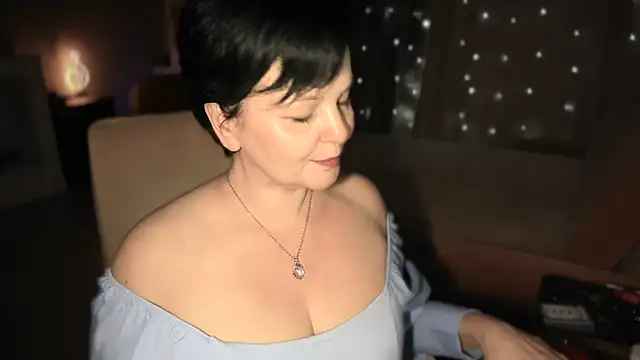 WitchBlueRose online show from 04/02/26, 06:38