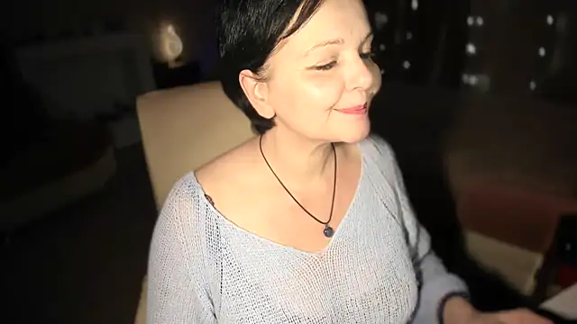 WitchBlueRose online show from 04/18/26, 05:17