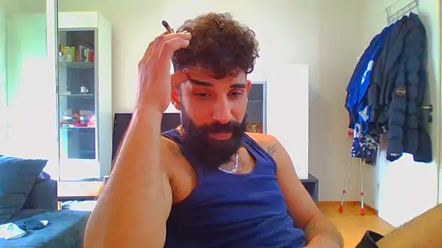 Snapshot of cankaraa96 chatting on 09/21/25, 01:02 cankaraa96 online show from 09/21/25, 01:02