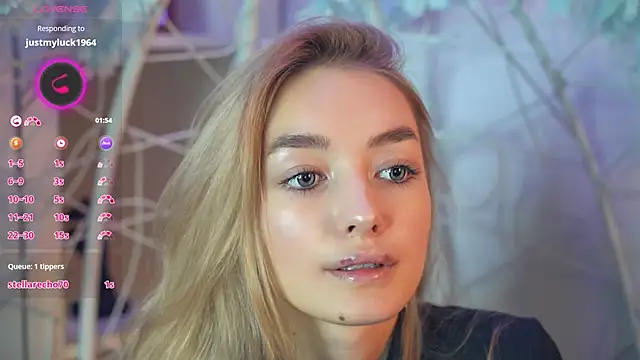 Snapshot of FlairCunard chatting on 12/07/24, 03:19 FlairCunard online show from 12/07/24, 03:19