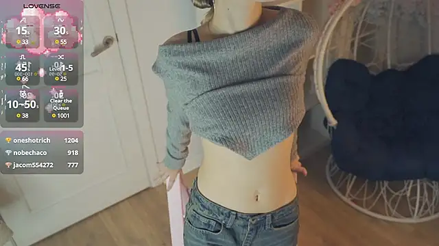 Snapshot of FlairCunard chatting on 01/19/25, 12:49 FlairCunard online show from 01/19/25, 12:49