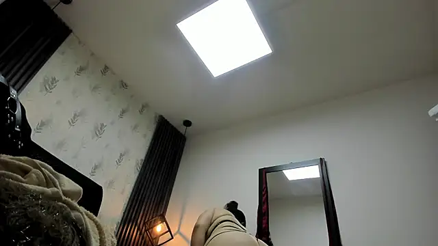 Snapshot of brigittemiller chatting on 03/08/25, 10:11 brigittemiller online show from 03/08/25, 10:11