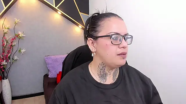 brigittemiller online show from 04/29/26, 02:04