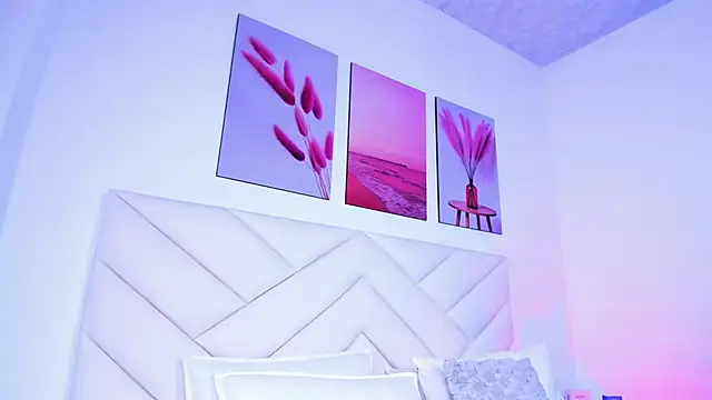 zoe rivers online show from 02/17/26, 06:25