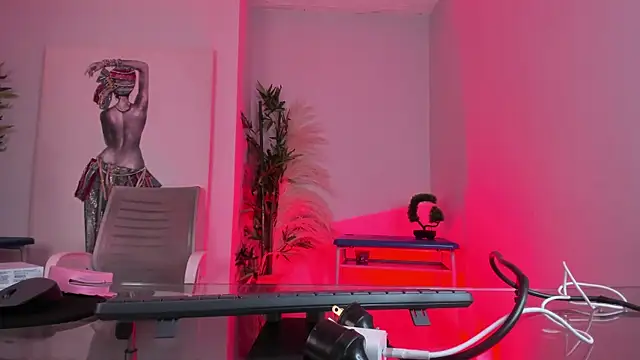 lilith-deveraux online show from 02/20/25, 12:47