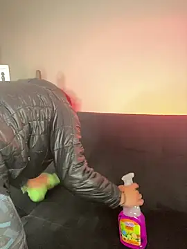 lilith-deveraux online show from 02/25/25, 12:13