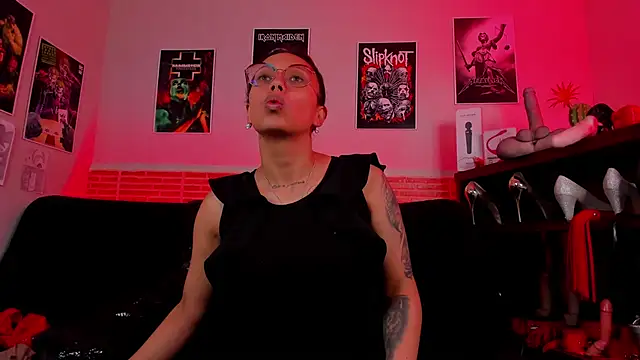 lilith-deveraux online show from 03/11/25, 01:01