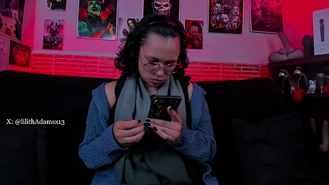 lilith-deveraux online show from 10/06/25, 01:52