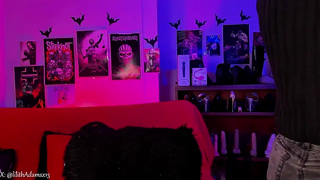 lilith-deveraux online show from 02/24/26, 07:12