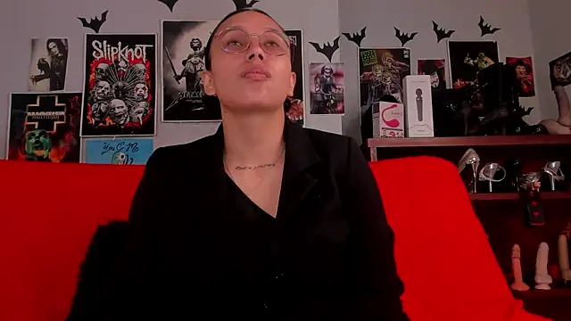 lilith-deveraux online show from 05/14/26, 03:30