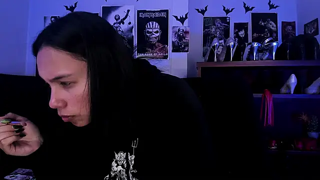Snapshot of lilith-deveraux chatting on 06/30/26, 04:52 lilith-deveraux online show from 06/30/26, 04:52