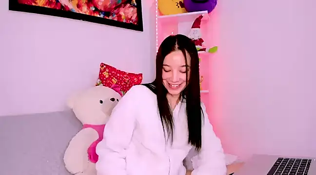 Snapshot of Manuelaa_mejiia chatting on 12/16/24, 04:05 Manuelaa mejiia online show from 12/16/24, 04:05