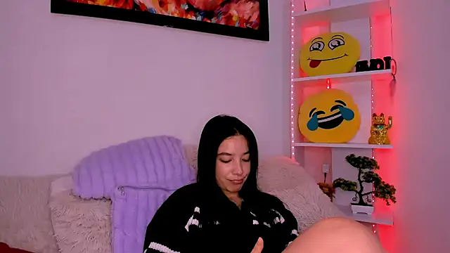 Manuelaa mejiia online show from 01/13/26, 03:50