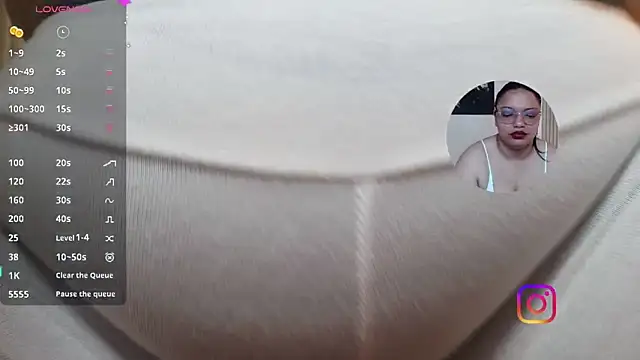 virtual charm online show from 04/03/26, 01:42