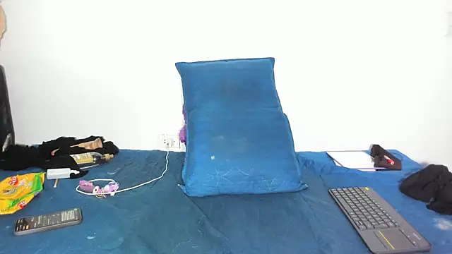 Arantza Hill online show from 12/01/25, 08:30