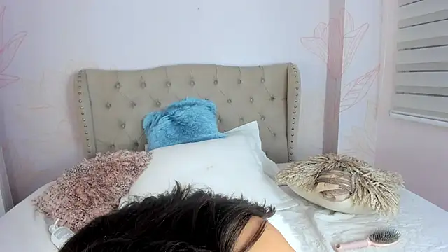 MelissaGrayy online show from 11/19/25, 11:32