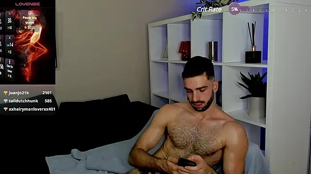 Snapshot of SILAS_EVANS chatting on 01/10/25, 04:30 SILAS EVANS online show from 01/10/25, 04:30