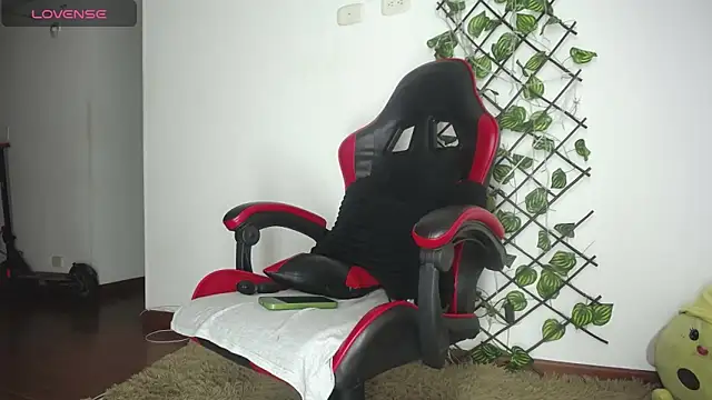 darkviper26 online show from 04/20/26, 11:24