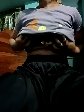 gunjan22 online show from 12/29/24, 02:52