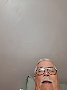 NawtyB1965 online show from 04/25/26, 05:10