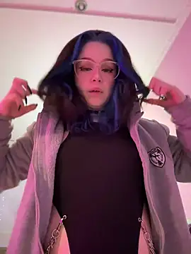 MaddisonHaas online show from 02/10/25, 02:19