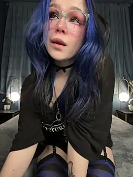 MaddisonHaas online show from 12/23/25, 07:39