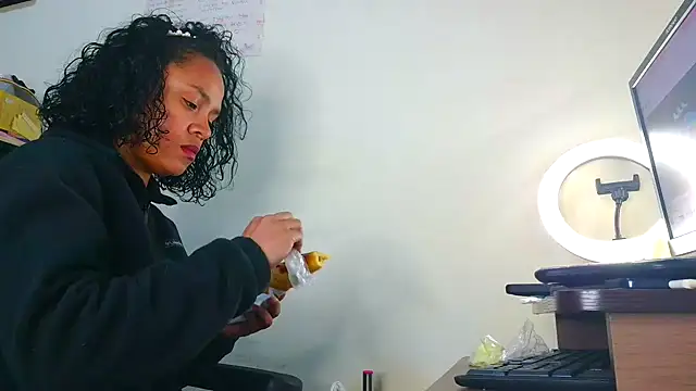 Samary thomas online show from 11/29/25, 02:03