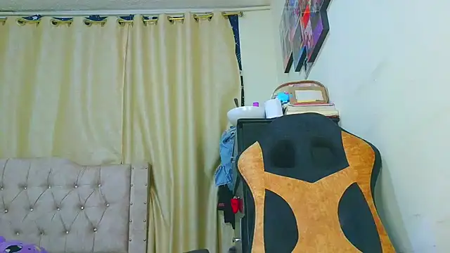 Samary thomas online show from 04/02/26, 01:47