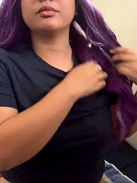 Snapshot of arielopal chatting on 11/12/25, 07:24 arielopal online show from 11/12/25, 07:24