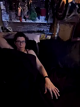 alienbunny online show from 01/13/25, 04:18