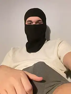 Snapshot of kevin344112 chatting on 01/23/25, 12:04 kevin344112 online show from 01/23/25, 12:04