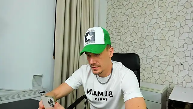 MateoBenjaminX online show from 01/07/25, 08:31