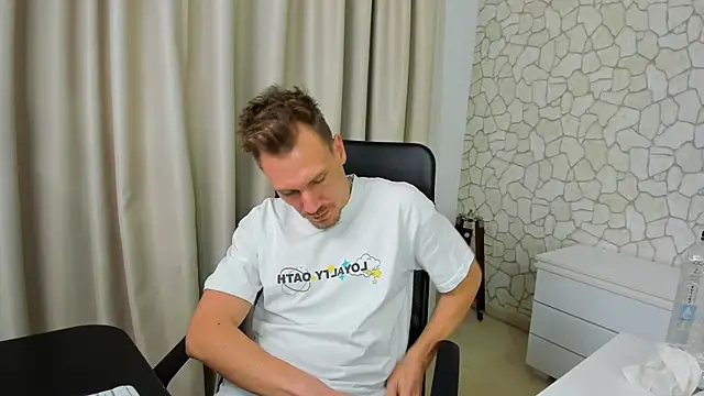 MateoBenjaminX online show from 01/09/25, 12:25