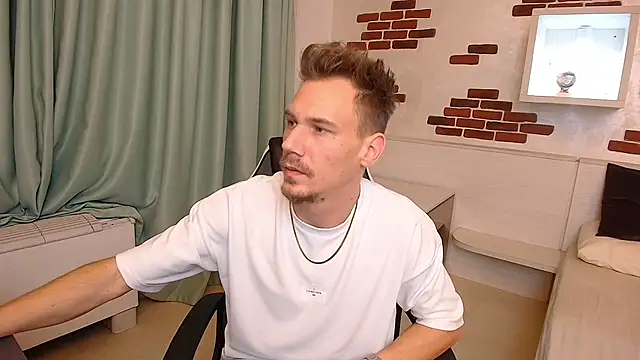 MateoBenjaminX online show from 01/10/25, 05:24