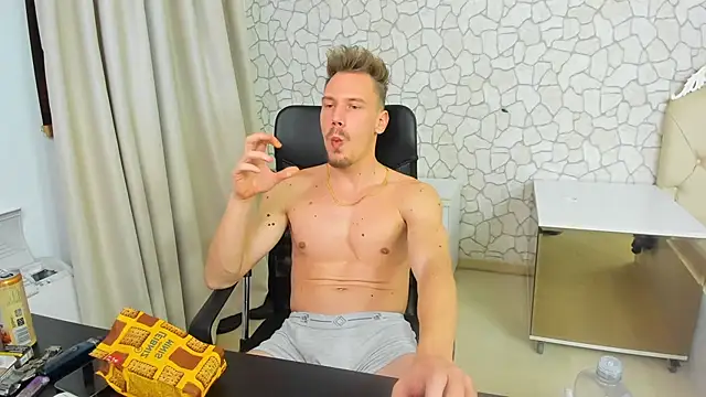 MateoBenjaminX online show from 01/23/25, 09:39