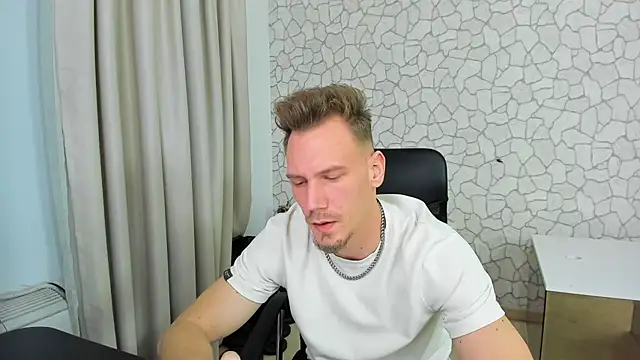 MateoBenjaminX online show from 02/06/25, 10:21