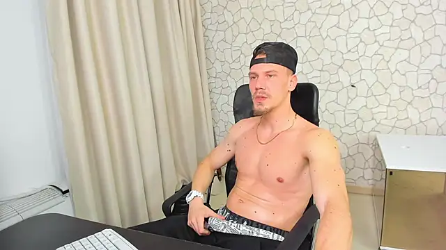 MateoBenjaminX online show from 02/20/25, 06:24