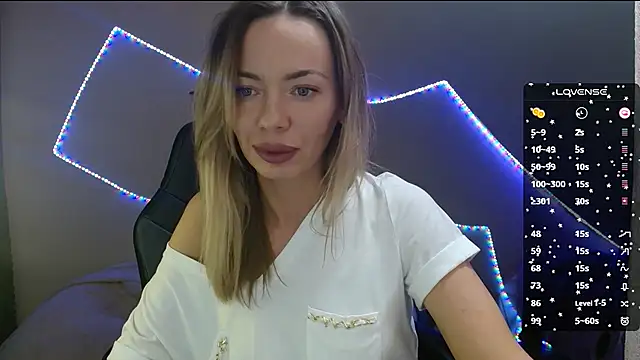 Daria Spring online show from 03/19/25, 04:55