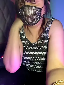 Lina lolo online show from 06/03/26, 12:02