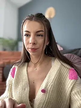 Mia Ethan online show from 01/30/25, 08:22