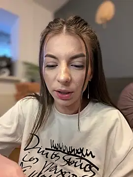 Mia Ethan online show from 01/30/25, 02:47